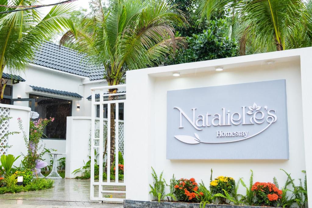 Certifikát, hodnocení, plakát nebo jiný dokument vystavený v ubytování NatalieLe's Homestay