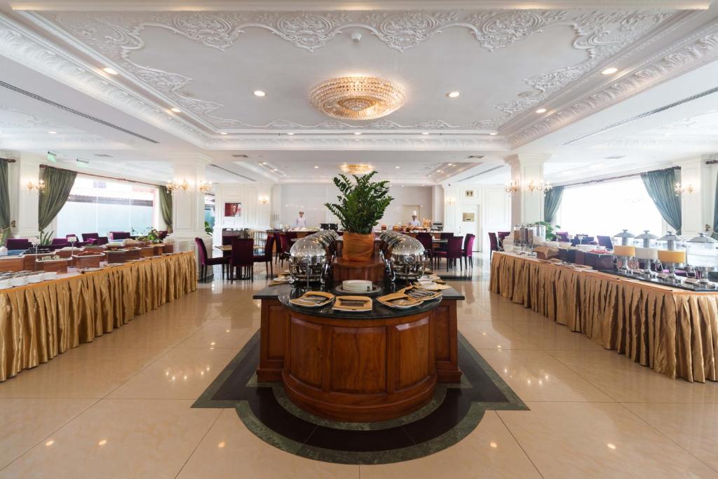 Restaurace v ubytování Regency Angkor Hotel