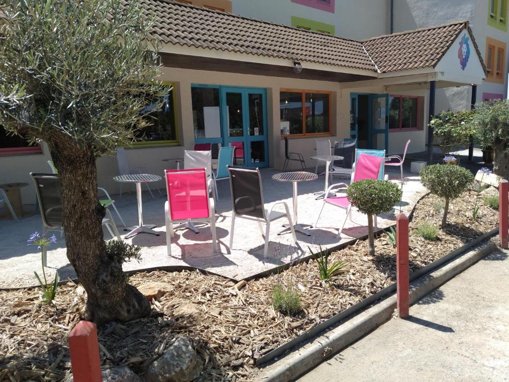 Budova, kde se hotel nachází