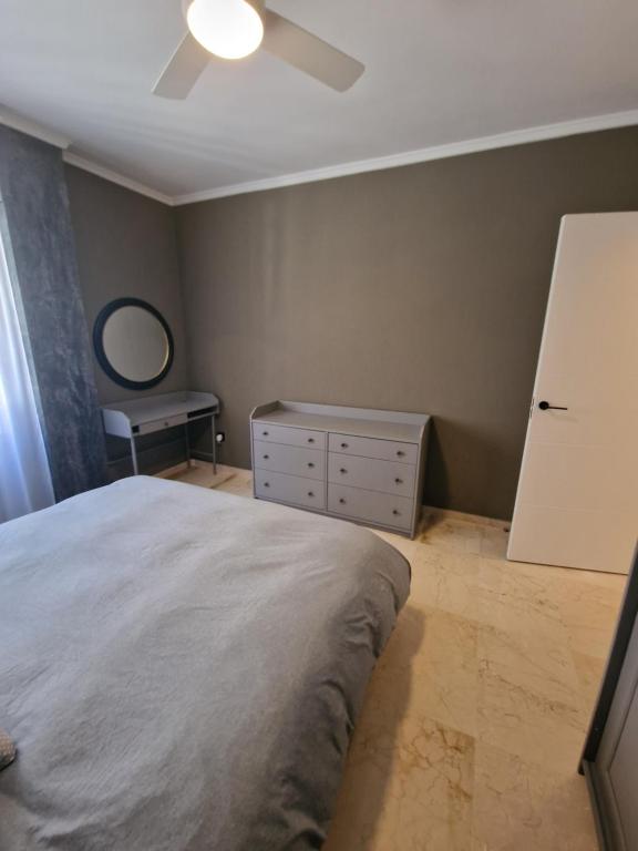Fotografie z fotogalerie ubytování Modern 3 bedrooms apartment v destinaci Torrevieja