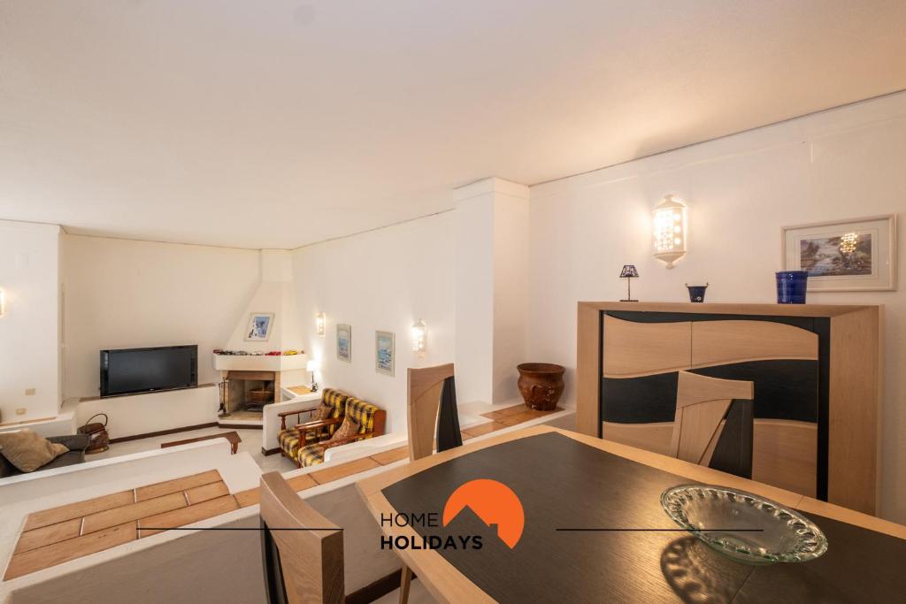 TV a/nebo společenská místnost v ubytování #015 Buganvilia by Home Holidays