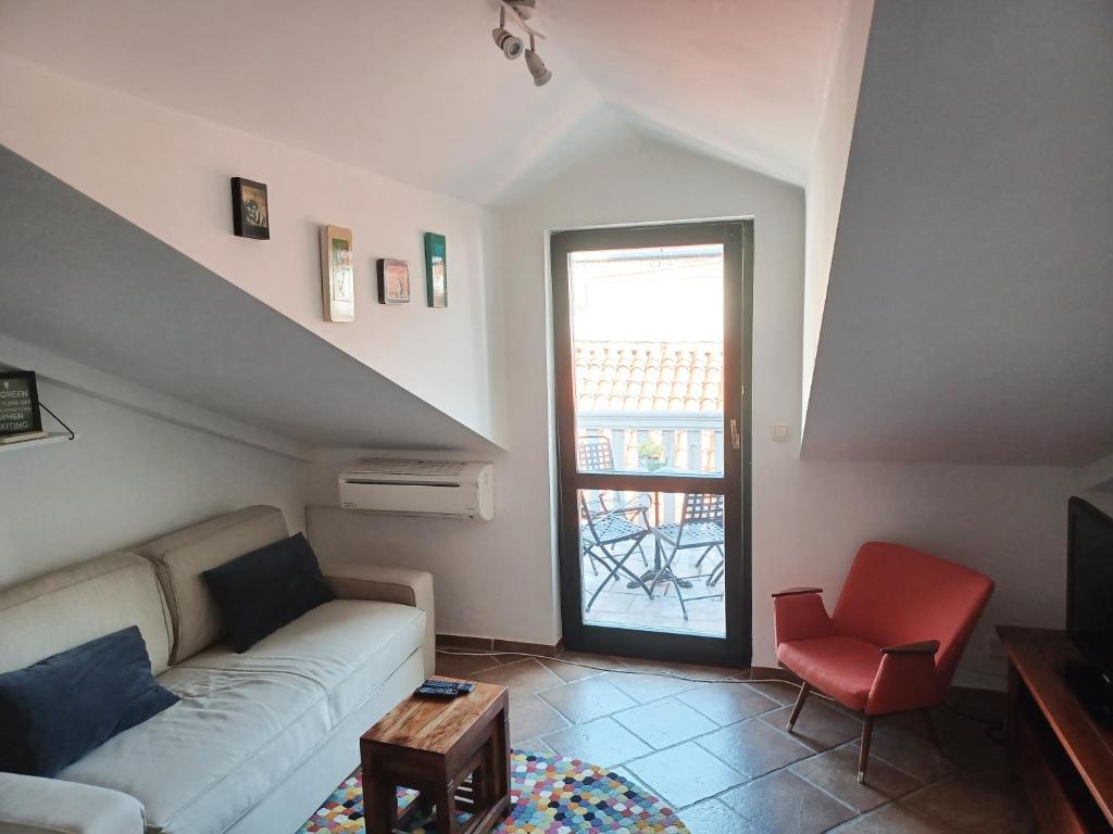 Jerry & Oli's Apartments - 18