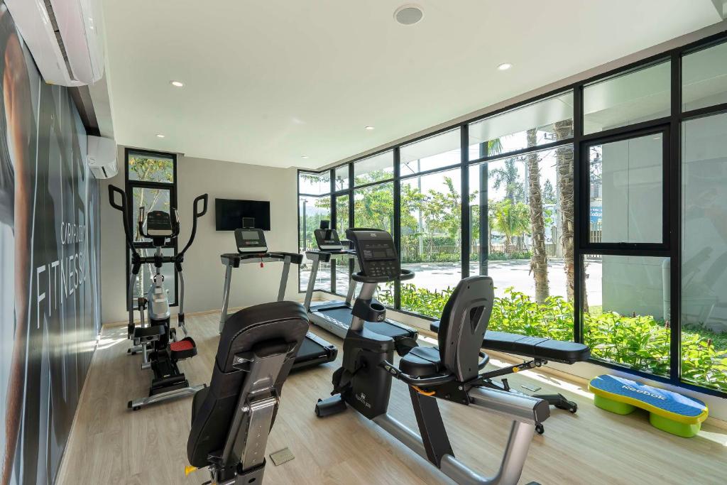Fitness centrum a/nebo fitness zařízení v ubytování Best Western Plus Carapace Hotel Hua Hin