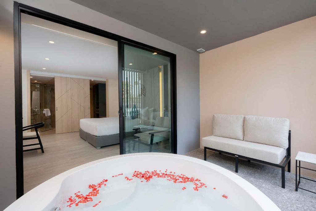 Best Western Plus Carapace Hotel Hua Hin - 15