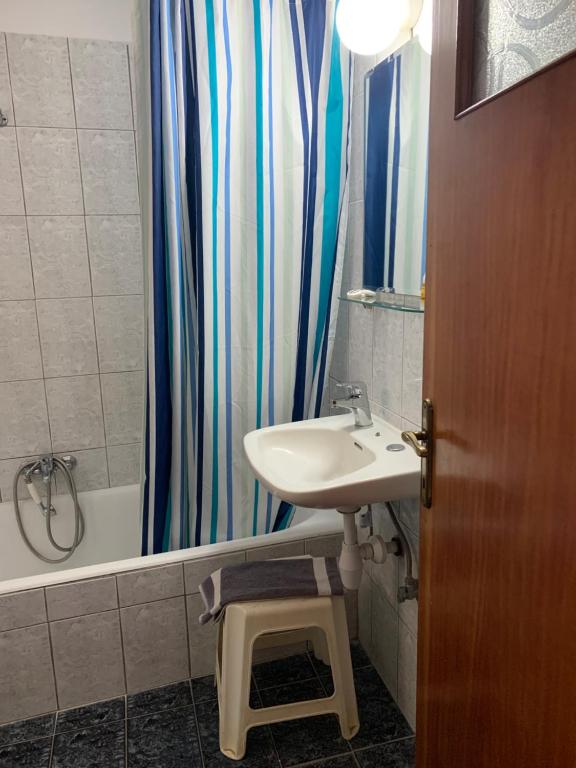 Koupelna v ubytování Agni