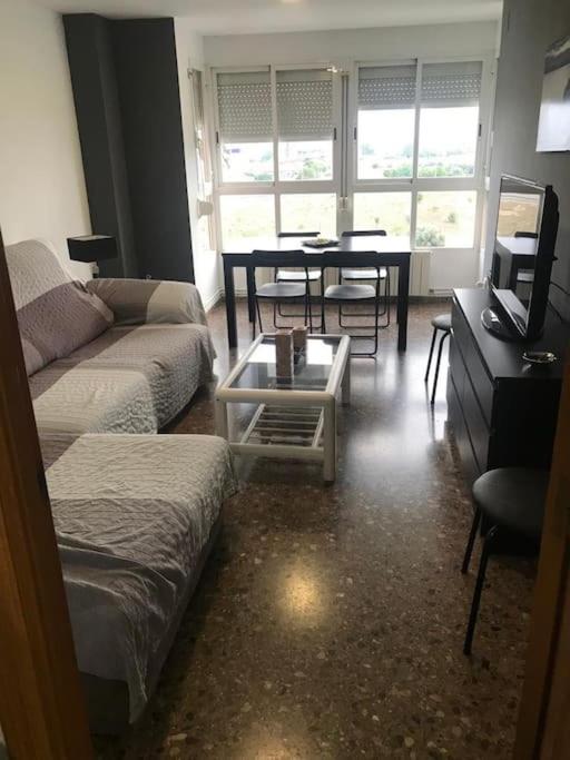 Apartamento cómodo y espacioso con parking, Valencia ...