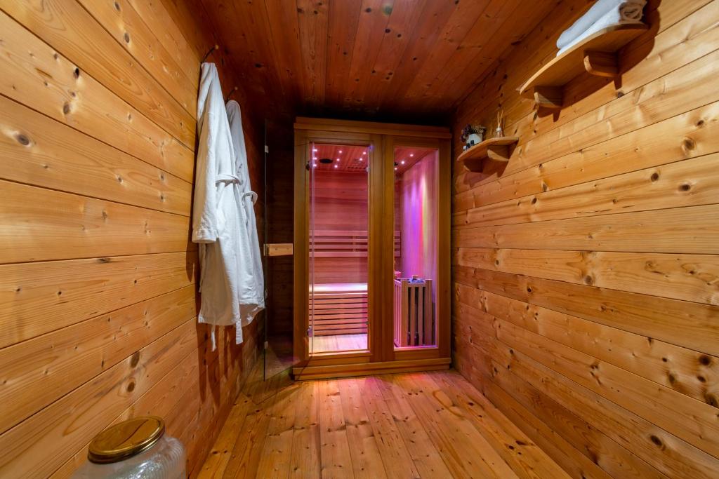 Fotografie z fotogalerie ubytování Villa Royal House v destinaci Gruda