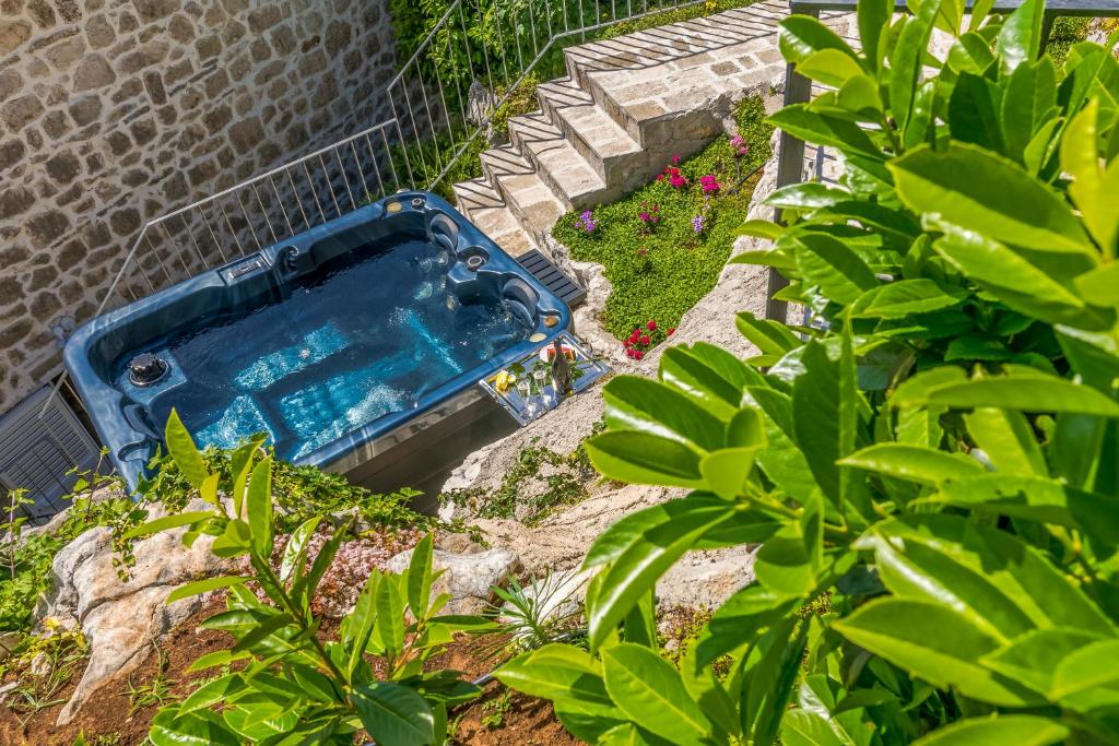 Zahrada ubytování Villa Royal House