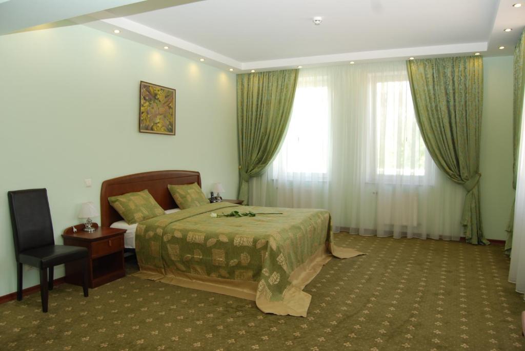 Platinum Hotel - Quarto Duplo Com Cama Extra