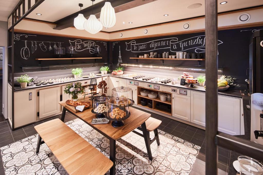 Hotel & Restaurant Grenzhof - Resim 14