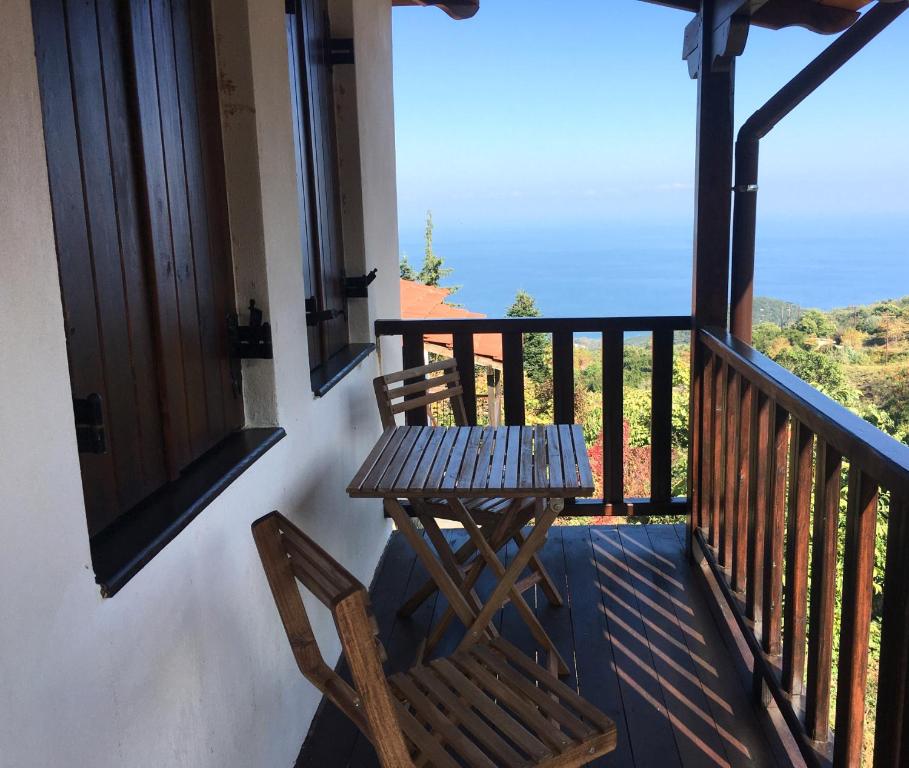 Melofegaro Guesthouse - 13