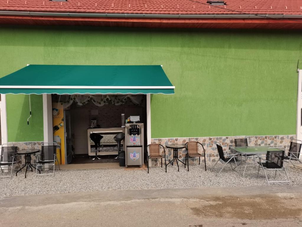 Fotografie z fotogalerie ubytování La Nera v destinaci Sasca Română