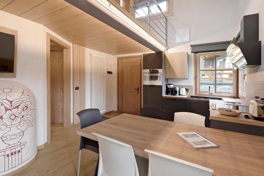 Zdjęcie z galerii obiektu Chalet Monteneve App Bordeaux w Livigno