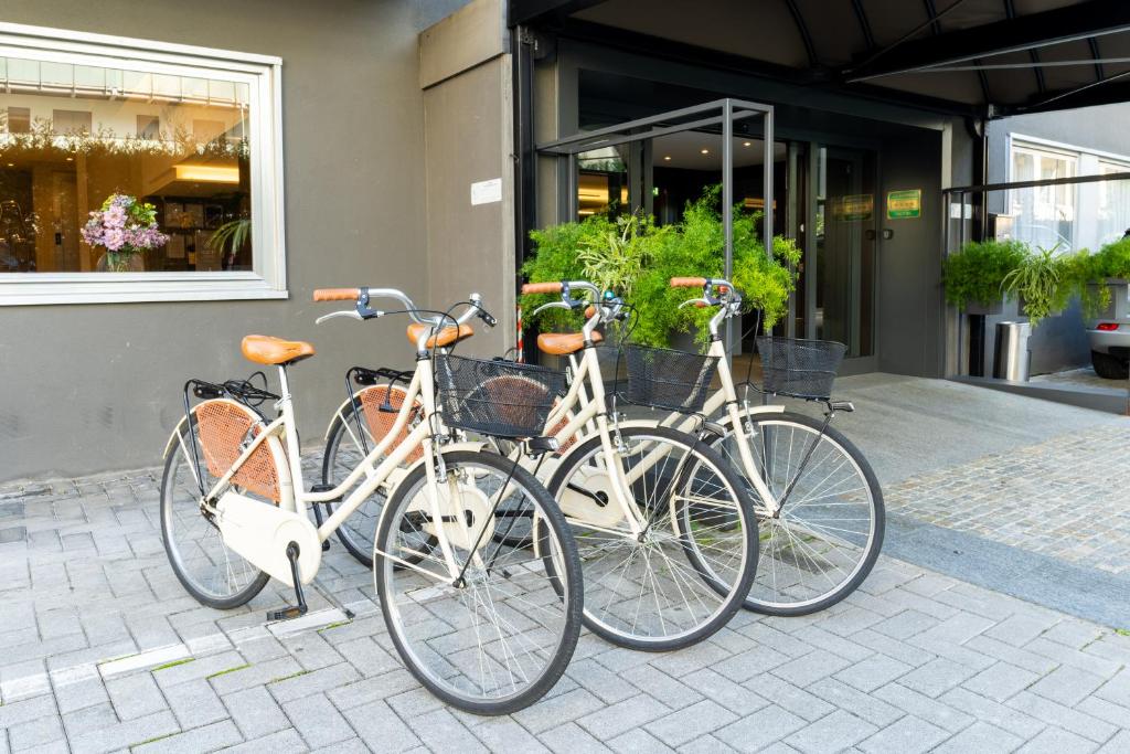 Ciclismo en Hotel Como o alrededores