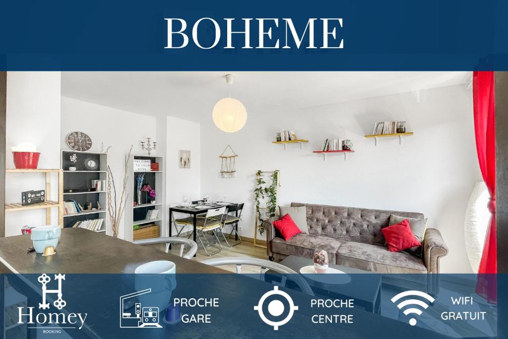 - un salon avec un canapé et une table dans l'établissement HOMEY Boheme - Proche gare/Proche centre/wifi, à Annemasse
