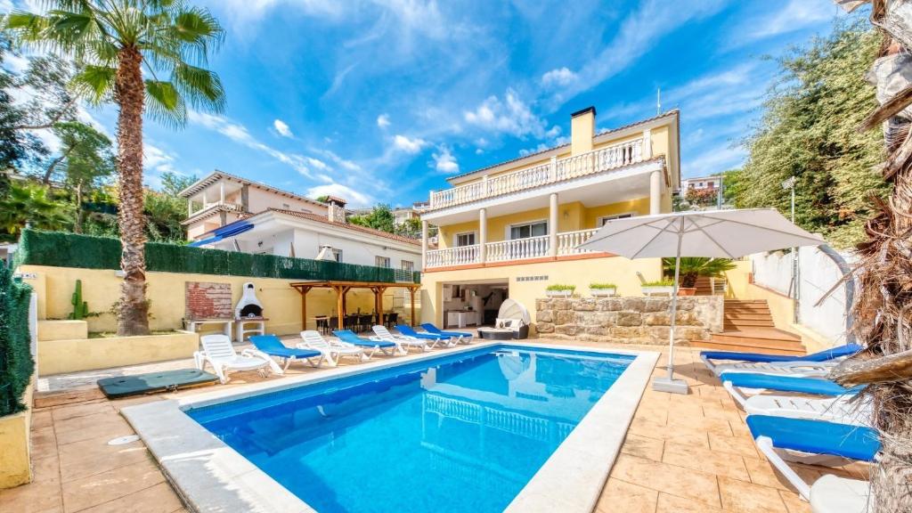 Fotografie z fotogalerie ubytování Costacabana - Villa Ashley v destinaci Lloret de Mar