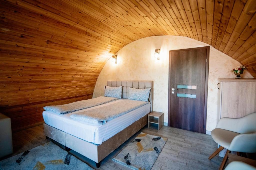 Postel nebo postele na pokoji v ubytování Montana Garden