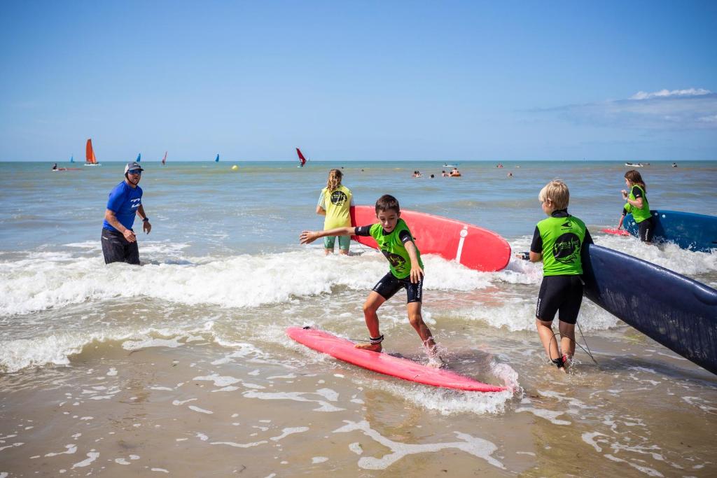 Hosté ubytování Huttopia Côte Sauvage - Ile de Ré