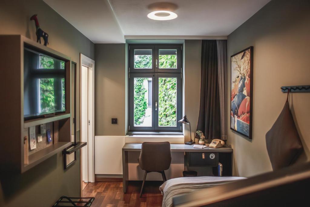 The Circus Hotel - 2