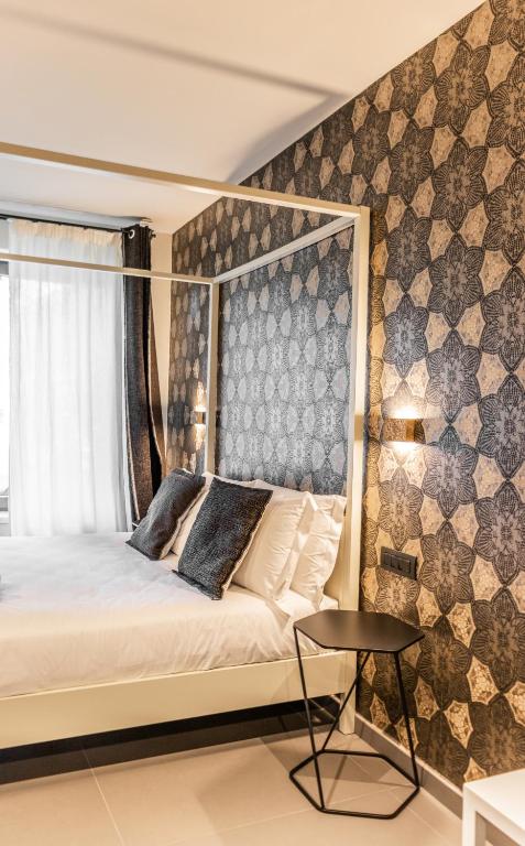 Łóżko lub łóżka w pokoju w obiekcie Gazzi Apartments 'Panoramic & Relaxing'