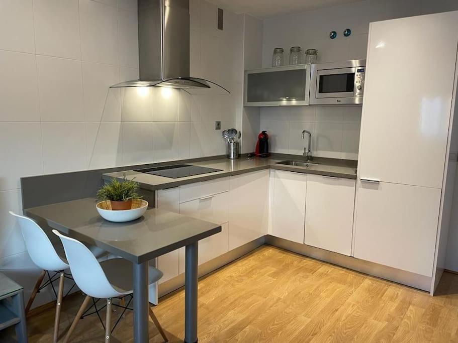 Kuchyňa alebo kuchynka v ubytovaní Bonito apartamento cerca del centro - Trinidad