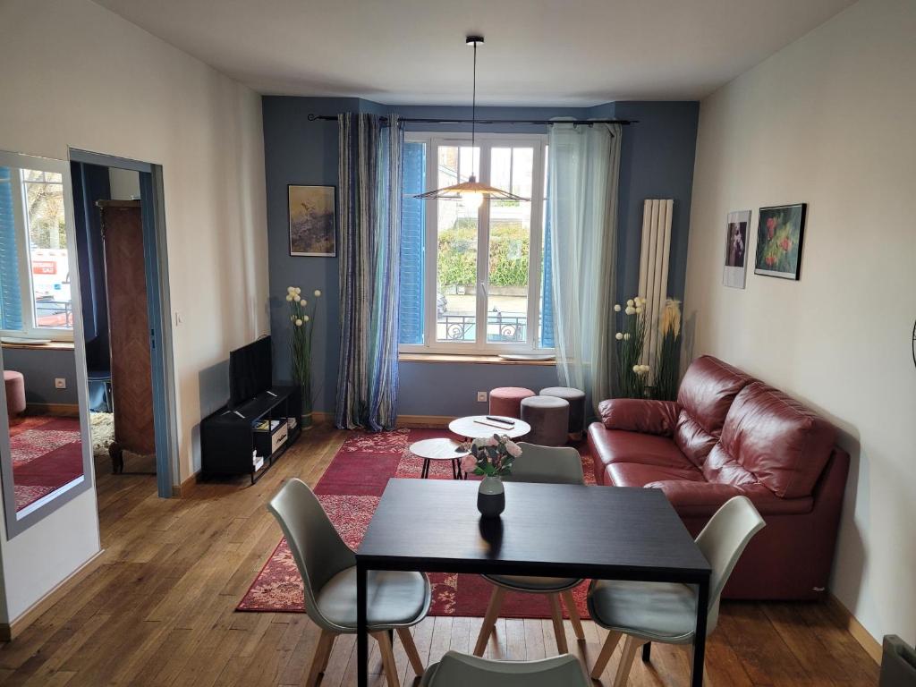 Posezení v ubytování Appartements CDG JOIGNY