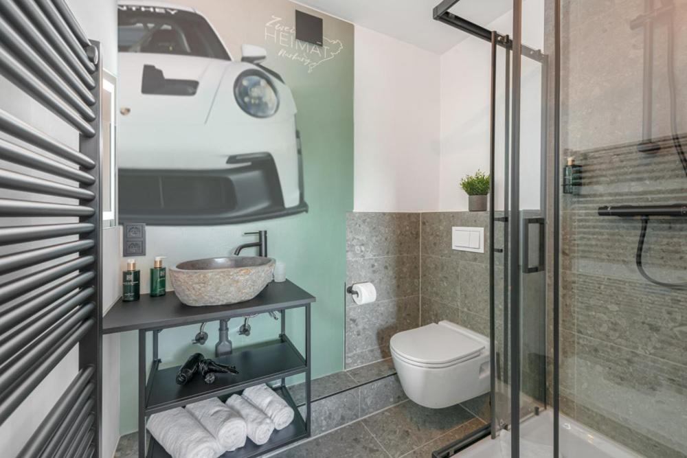 Koupelna v ubytování Hotel Zweite Heimat Nürburg