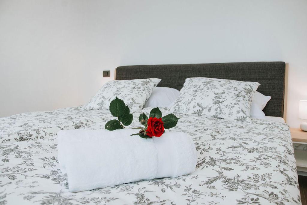 Postel nebo postele na pokoji v ubytování Apartmaji URŠIČ