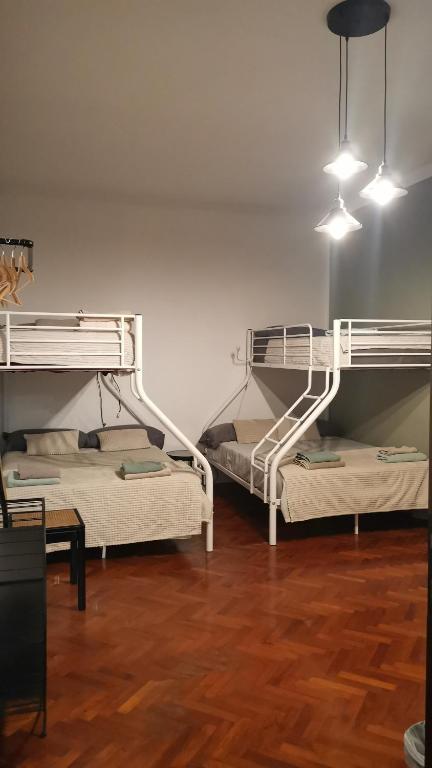 Villa Flora Affittacamere - Dreibettzimmer Mit Eigenem Bad