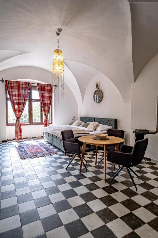 Kníže Ferdinand Apartments - 4