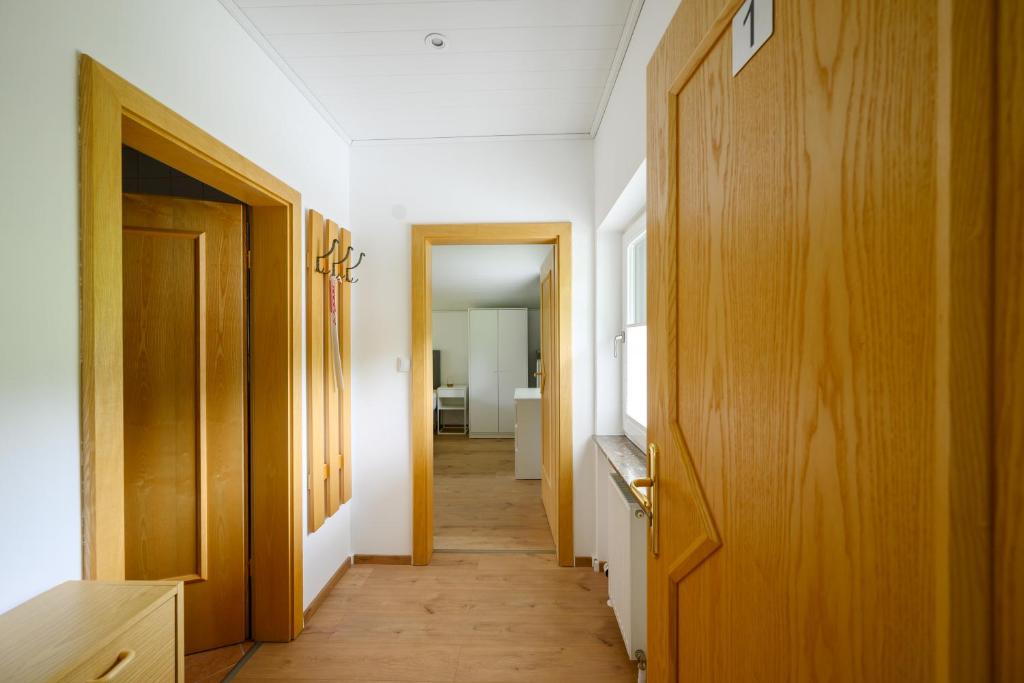 Postel nebo postele na pokoji v ubytování Am Randersberg - Wohnung Nr 1