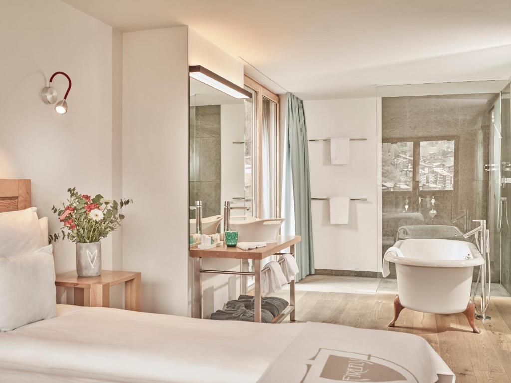 Koupelna v ubytování Firefly Luxury Suites