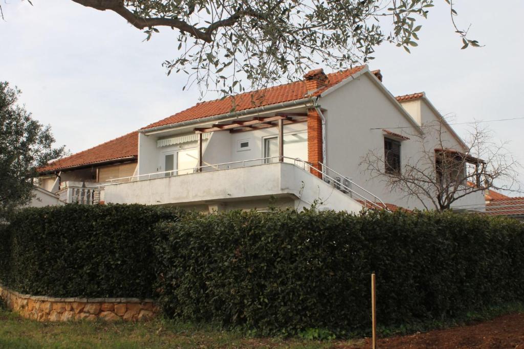 Budova, v ktorej sa apartmán nachádza