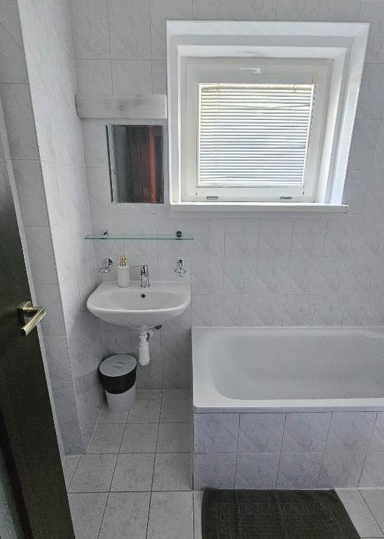 Ein Badezimmer in der Unterkunft Almond