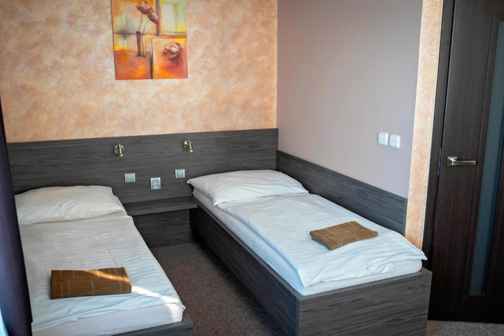 Ein Bett oder Betten in einem Zimmer der Unterkunft Almond