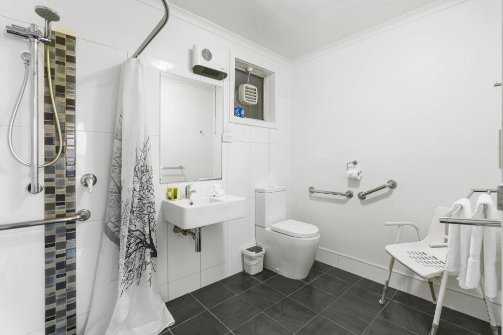 Graham Apartments - Resim 38