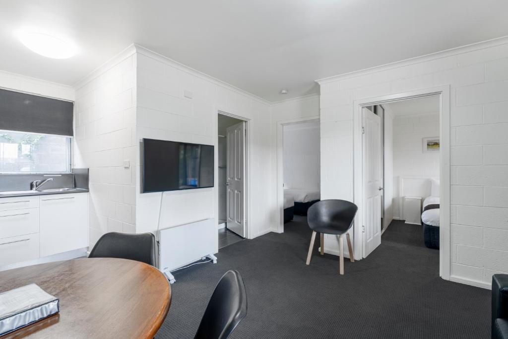 Graham Apartments - Resim 43