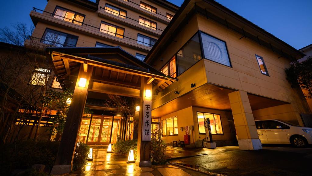 Budova, kde se ryokan nachází