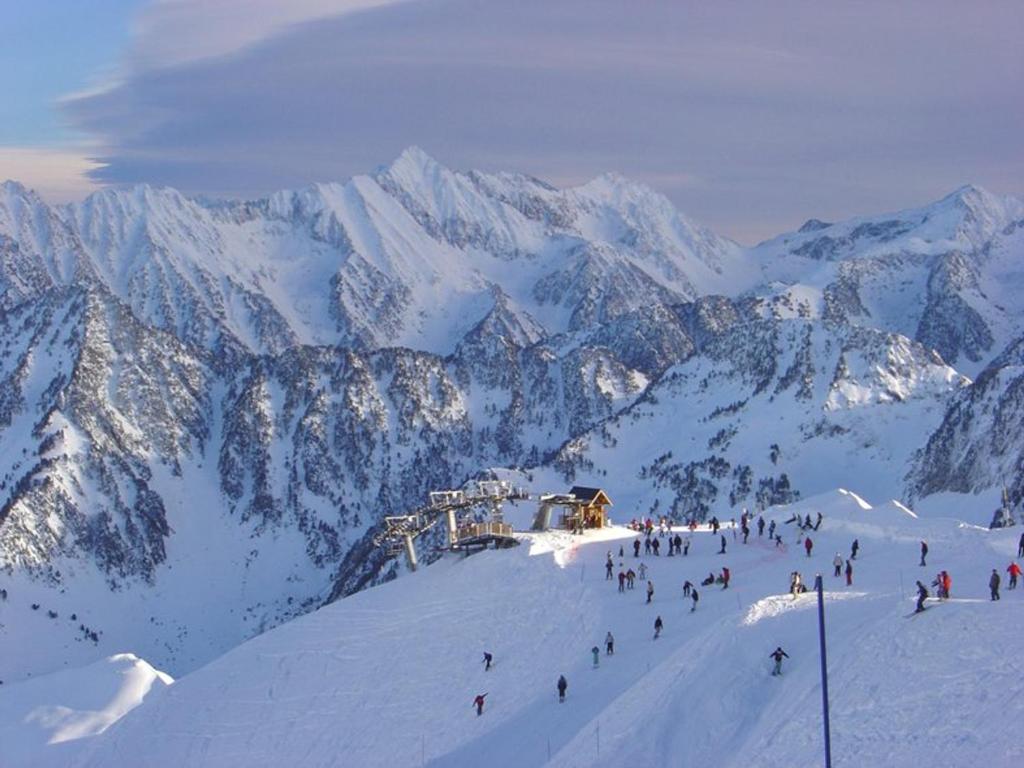 Chalet 6/7 pers à Cauterets: Jardin, Garage, Cuisine équipée, Proche Nature - FR-1-234-298 v zime