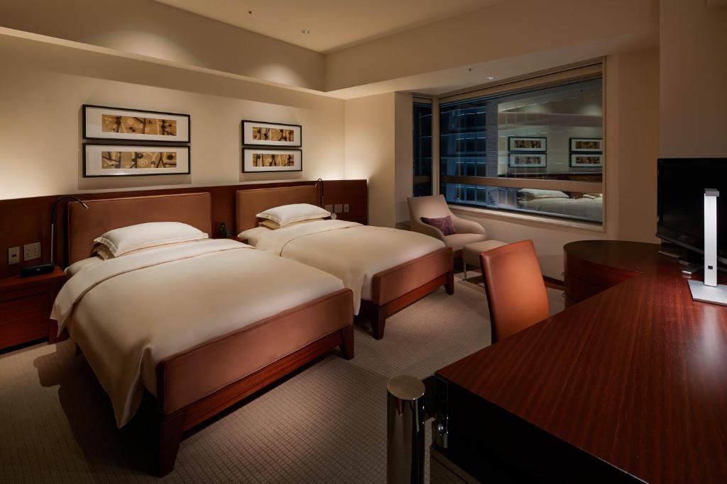 Twin Room - Club Access