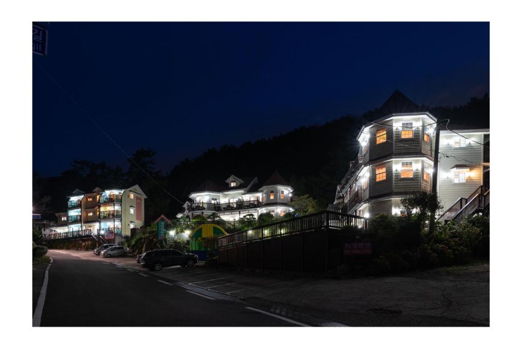 비경펜션 숨겨진 비…