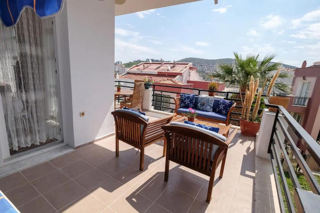 Villa Threestorey house with sea view Turkey, Kusadasi, Kuşadası