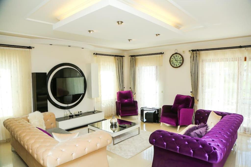 Posezení v ubytování Stunning Villa Ahmet in Dalyan