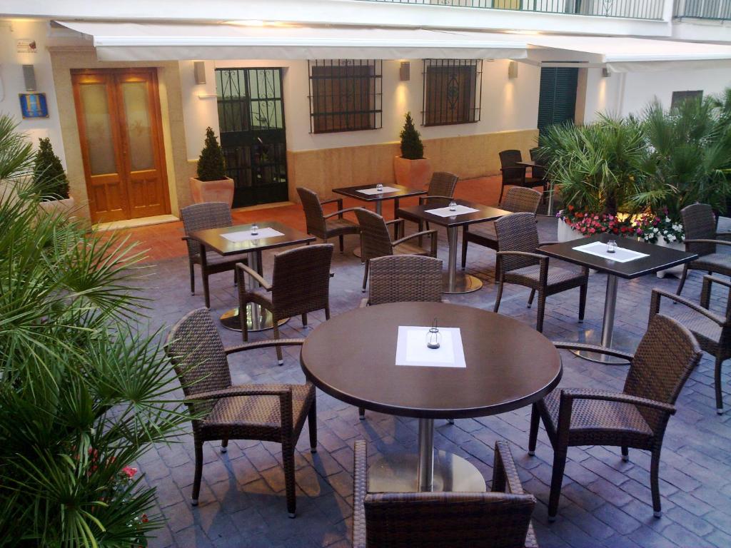 Restauracja lub miejsce do jedzenia w obiekcie Hostal El Labrador