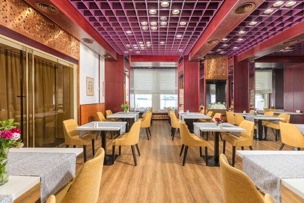 Posezení v ubytování Brijuni Hotel Neptun
