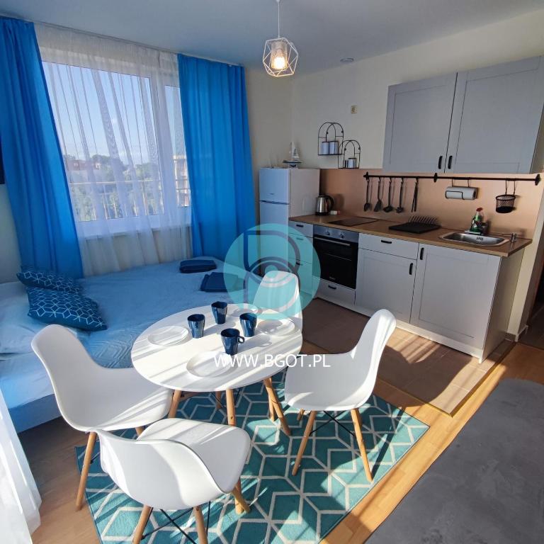 A kitchen or kitchenette at Nessebar Fort Club - Prestige Apartments