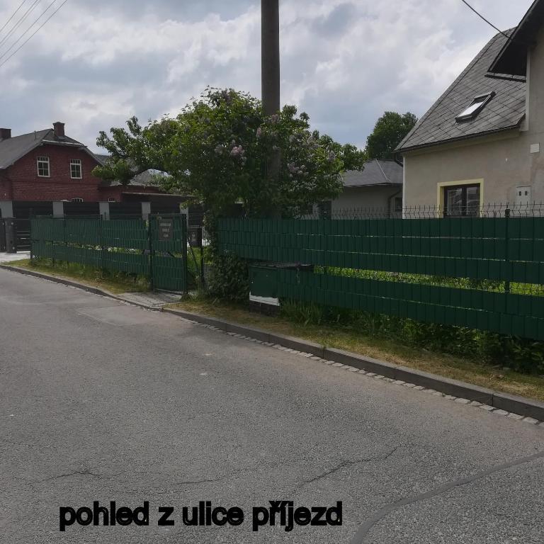 Budynek, w którym mieści się apartament