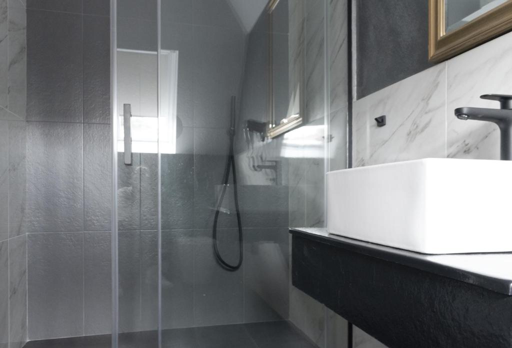 Prinz Gregor - Resim 14