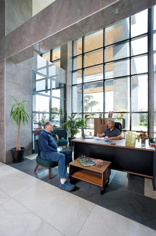 Posezení v ubytování Kazdağları Allia Thermal Health & Spa