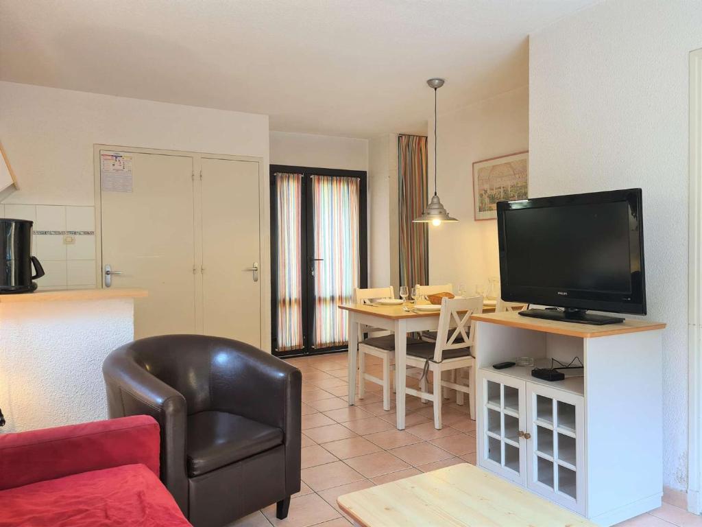 Appartement Cap d’Agde, 2 pièces, 4 personnes - FR-1-249-393, Cap